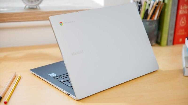 Samsung Galaxy Chromebook Go