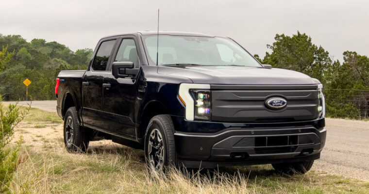 Ford скасовує деякі комплектації F-150 Lightning, підвищує ціни на інші 6