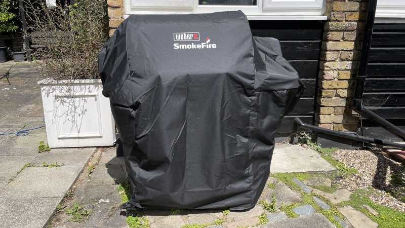 Weber SmokeFire EPX4 2022