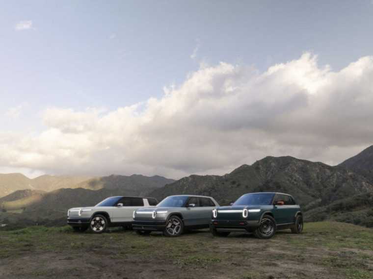 Rivian представляє три нових менших електричних SUV: R2, R3 і R3X