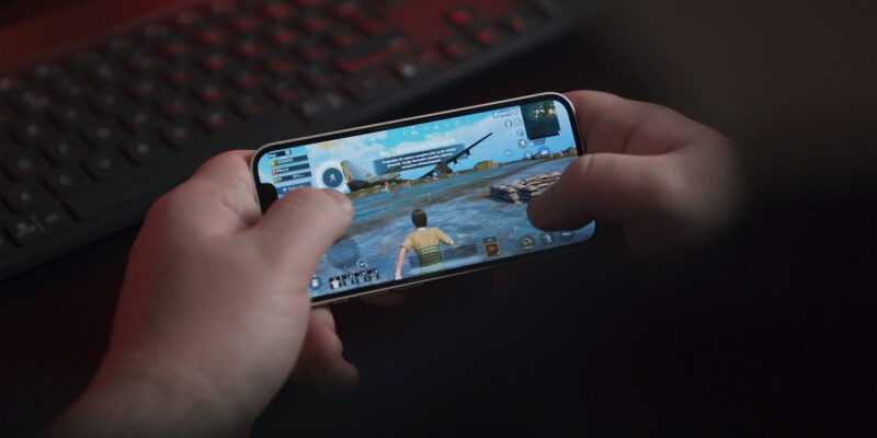 Емулятор Delta Game тепер офіційно доступний для iOS 7