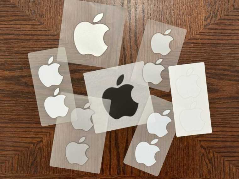 Упаковка Apple Без Пластику Означає, Що Наклейки З Логотипом Упаковки Припиняються